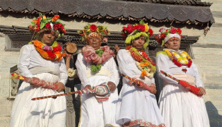 दोलखामा खड्गजात्रा सम्पन्न, महिषासुर बधको कथा जिवन्त