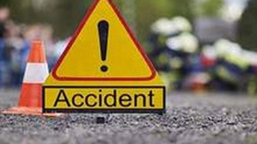 In Tanahun, 14 passengersinjured when a microbus met with an accident